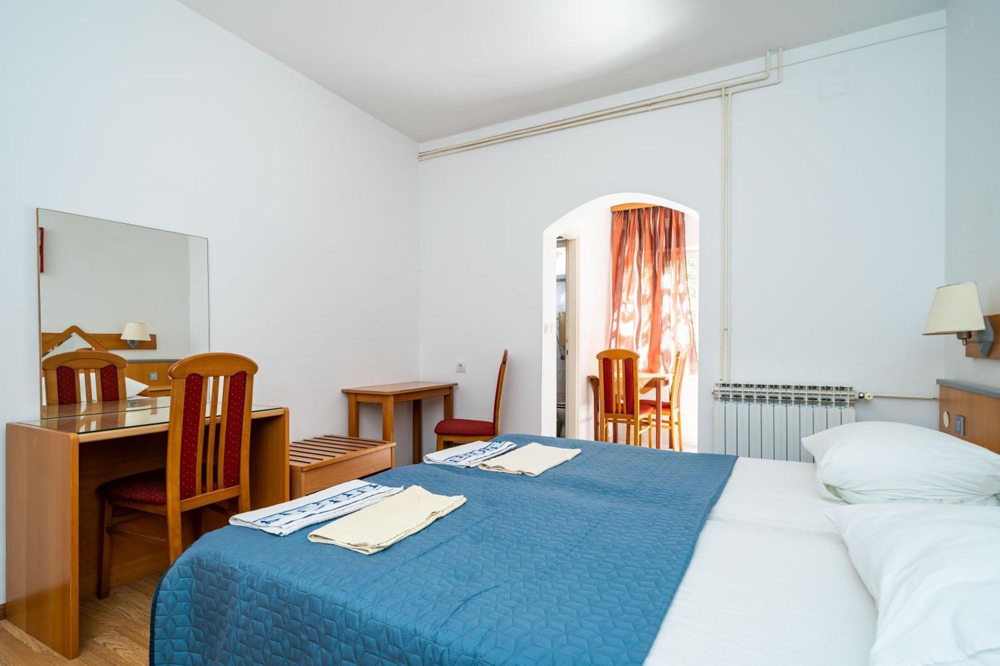 Apartments Klis Mlini Zimmer foto