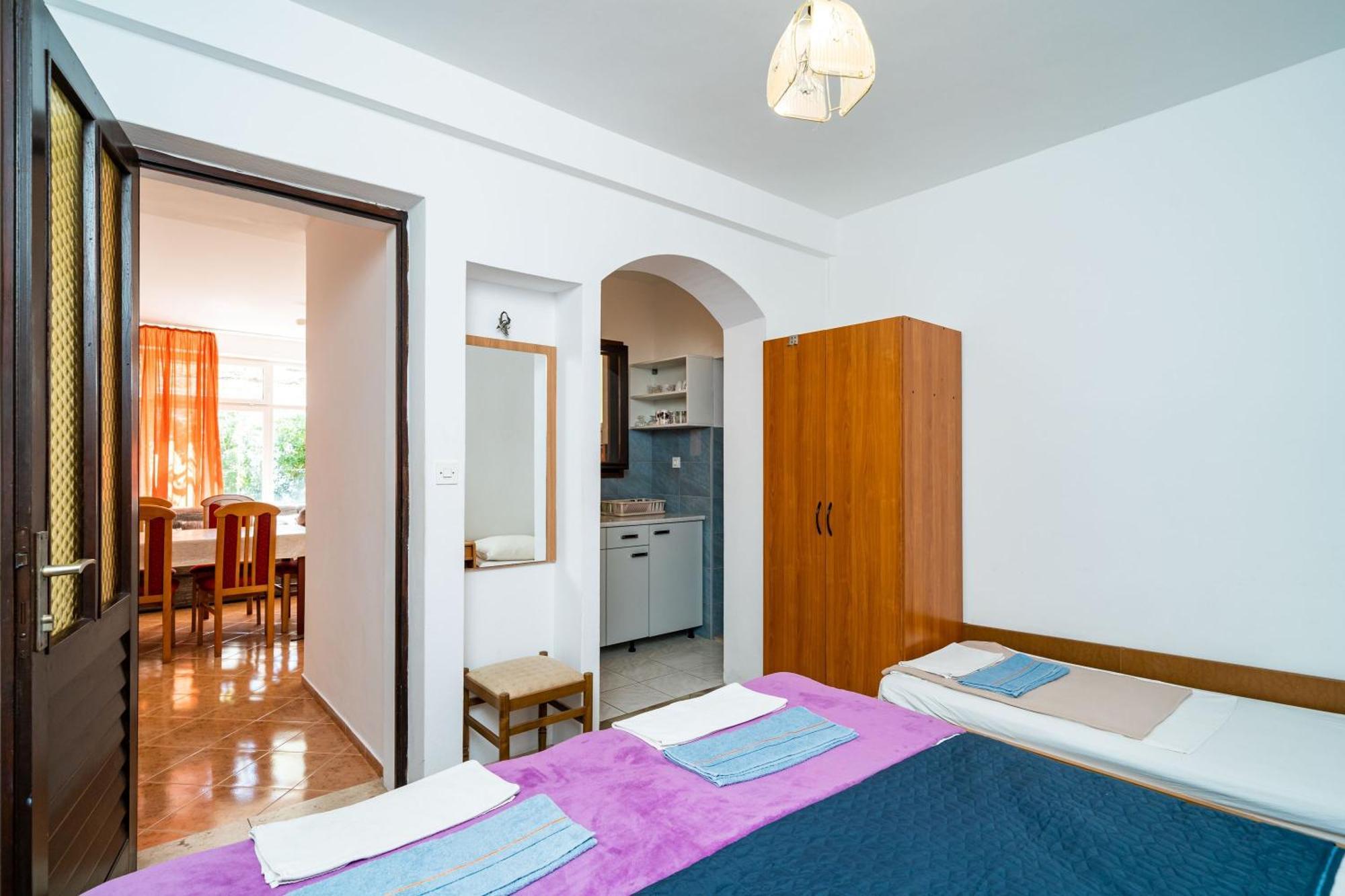Apartments Klis Mlini Zimmer foto